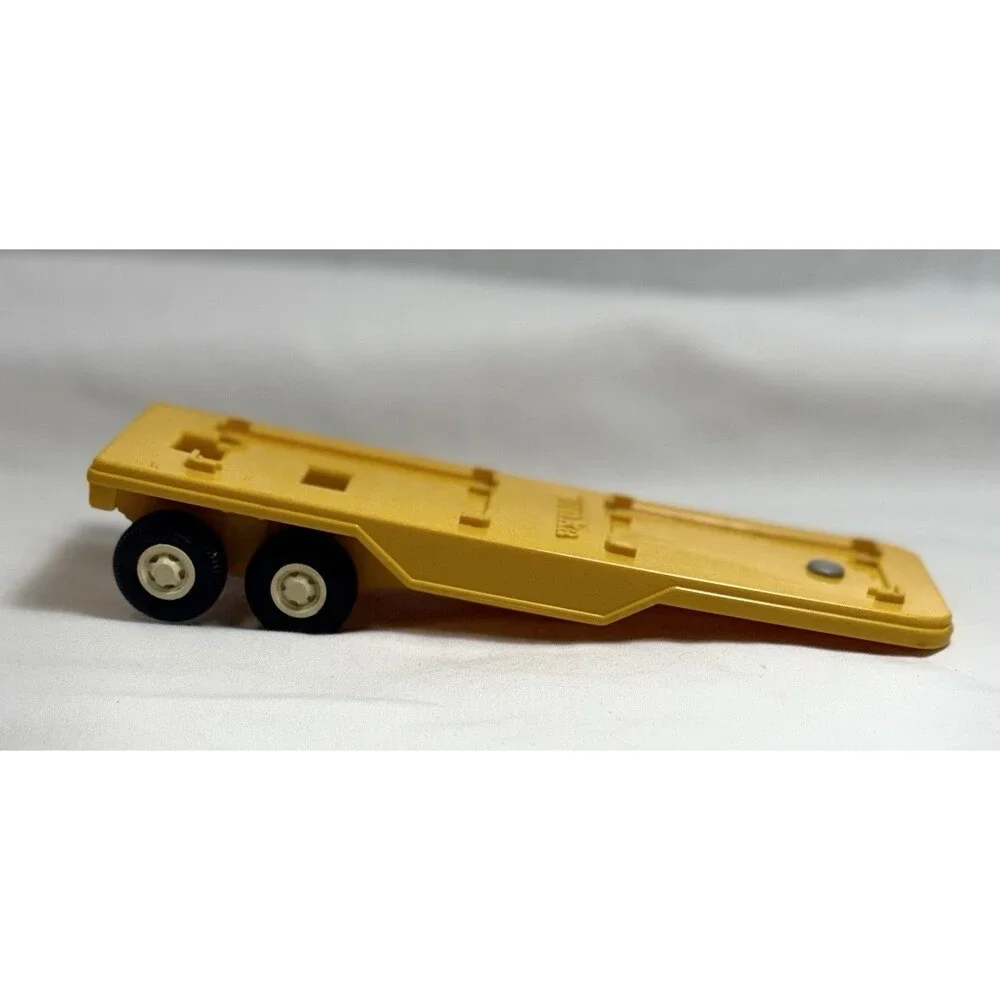 Vintage Tonka Yellow Lowboy Flatbed Trailer Dual Axle 7” Toy Vehicle Accessory
